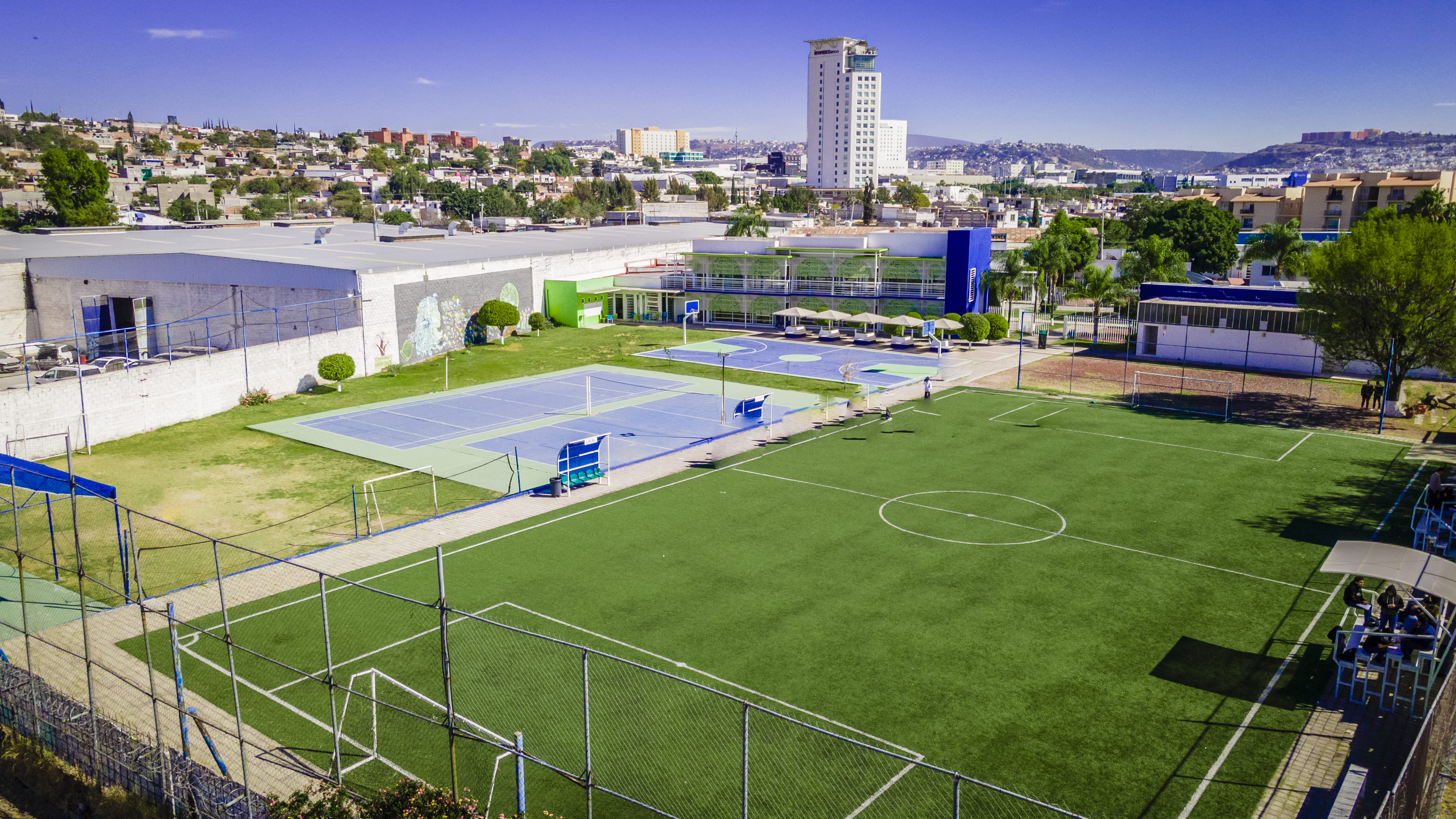 bosques, high, school